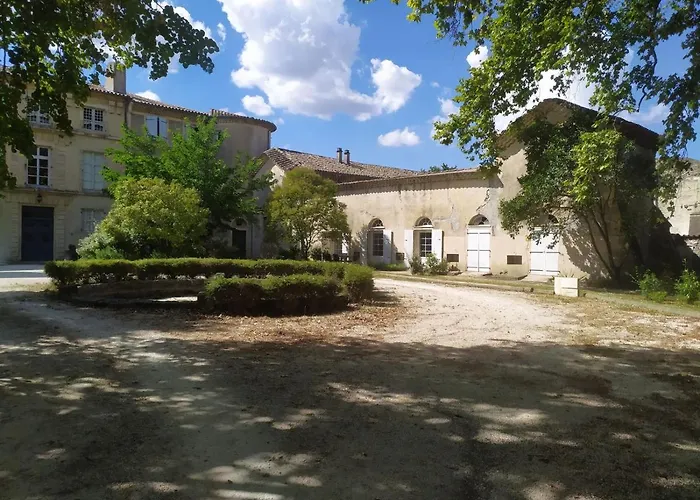 Gite De L\'Orangerie Du Chateau De La Begude De Mazenc